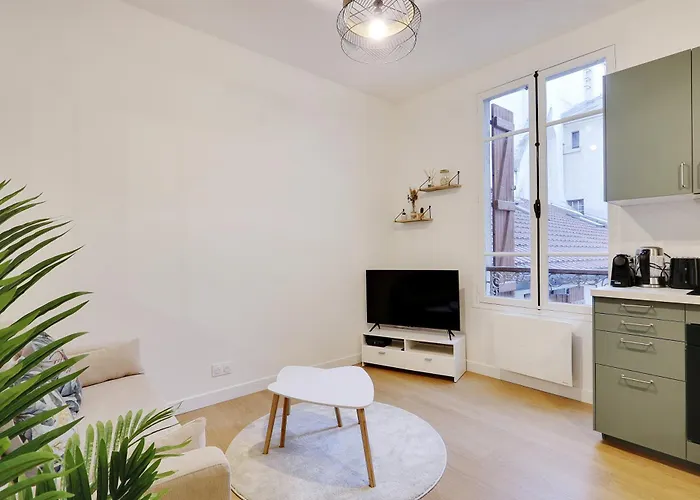 Pick A Flat\'S Apartment In Reuilly-Diderot - Rue De Reuilly
